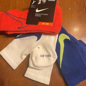 Nike Dri-Fit Mid Calf Training Socks- 3 Pk